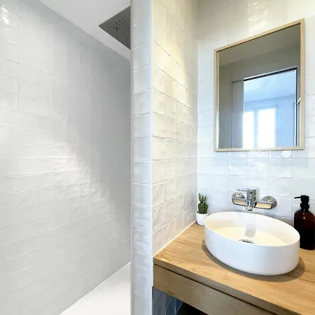 Spacieux & Calme Avec Vue Sur L'escaut アパート *